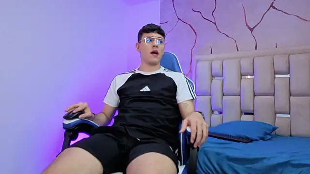 Snapshot of IanBlake_ chatting on 03/06/26, 09:00 IanBlake online show from 03/06/26, 09:00