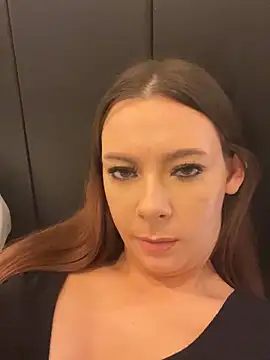 Snapshot of SexyLily22x chatting on 03/06/26, 06:59 SexyLily22x online show from 03/06/26, 06:59