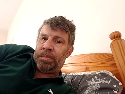 stud2512 online show from 04/25/26, 12:19