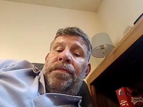 stud2512 online show from 05/13/26, 04:04