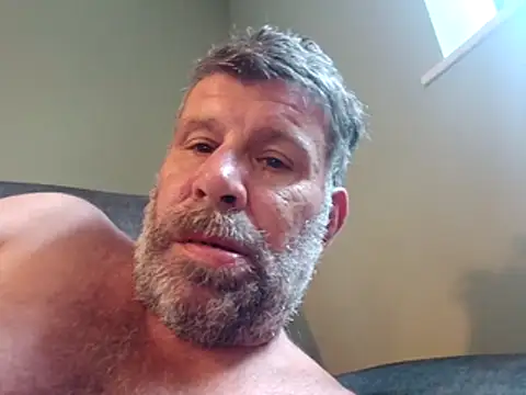 stud2512 online show from 05/23/26, 05:17