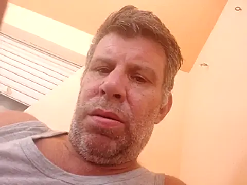 stud2512 online show from 06/20/26, 12:41