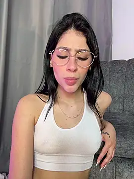 Dasha Be online show from 04/30/26, 08:57