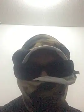 Snapshot of Bam753 chatting on 02/21/26, 08:43 Bam753 online show from 02/21/26, 08:43