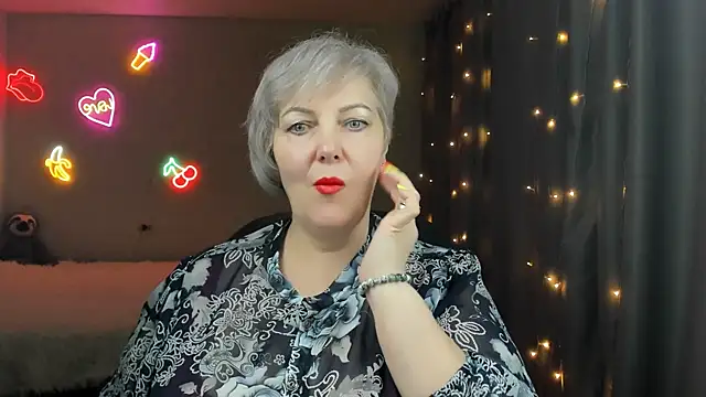 Snapshot of Mary-Leee chatting on 03/20/26, 08:30 Mary-Leee online show from 03/20/26, 08:30