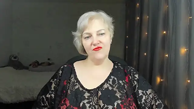 Snapshot of Mary-Leee chatting on 04/13/26, 05:51 Mary-Leee online show from 04/13/26, 05:51