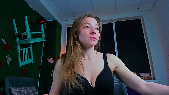 DianaAvis online show from 04/29/26, 01:04