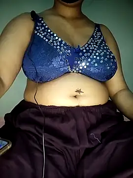 Snapshot of Neaha67 chatting on 04/03/26, 04:10 Neaha67 online show from 04/03/26, 04:10