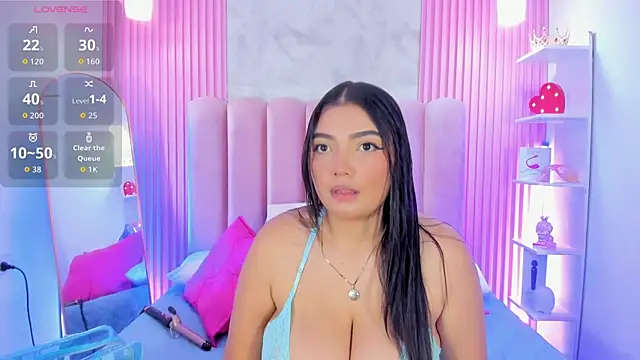 ArianaRougee online show from 06/21/26, 11:46