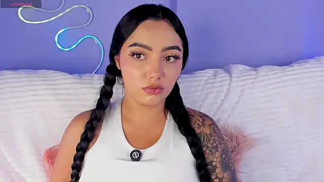 NinaAngel6 online show from 05/11/26, 04:04