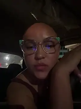 Snapshot of Valentina_Liora chatting on 03/14/26, 01:44 Valentina Liora online show from 03/14/26, 01:44