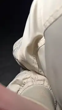 Snapshot of salfetka_sex chatting on 03/10/26, 06:35 salfetka sex online show from 03/10/26, 06:35