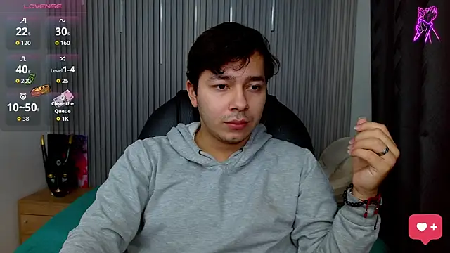 Julian Smith21 online show from 05/10/26, 05:23