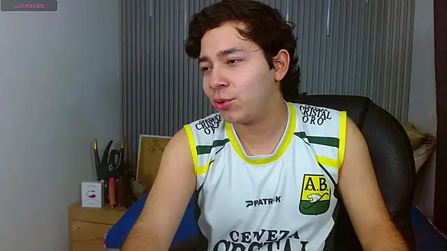 Julian Smith21 online show from 06/10/26, 03:39