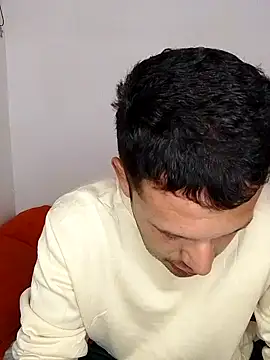 Snapshot of Ferrandiz23 chatting on 03/17/26, 05:49 Ferrandiz23 online show from 03/17/26, 05:49