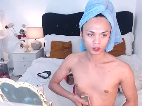 YzaHellsex online show from 02/23/26, 04:15