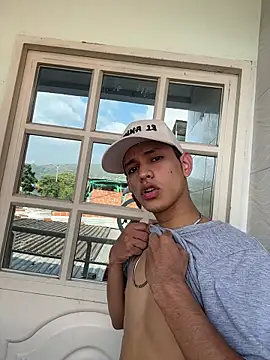 Snapshot of HarryGaze chatting on 02/28/26, 01:45 HarryGaze online show from 02/28/26, 01:45