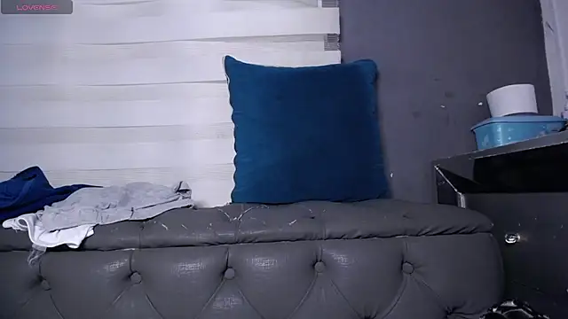 dirty 27cms online show from 07/15/26, 11:21