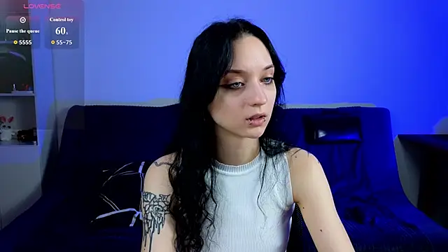 LuxuryLoverss online show from 05/14/26, 09:05