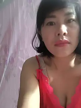 juicy-milu online show from 05/24/26, 03:00