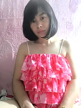 Snapshot of juicy-milu chatting on 07/15/26, 02:17 juicy-milu online show from 07/15/26, 02:17