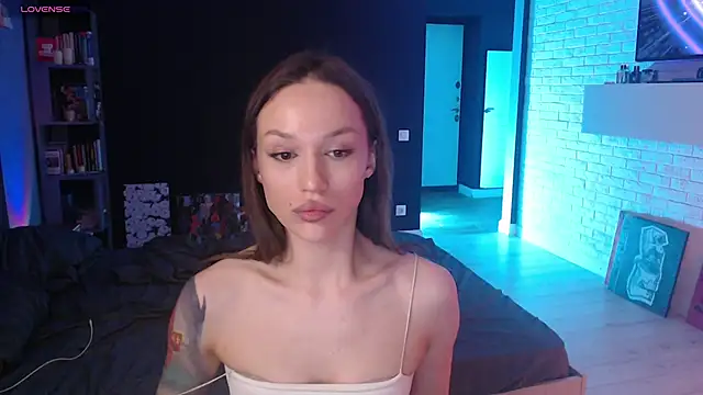 Jade Amore online show from 05/06/26, 04:23