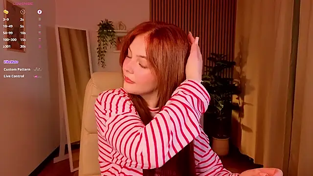 Elle Funning online show from 05/08/26, 03:12