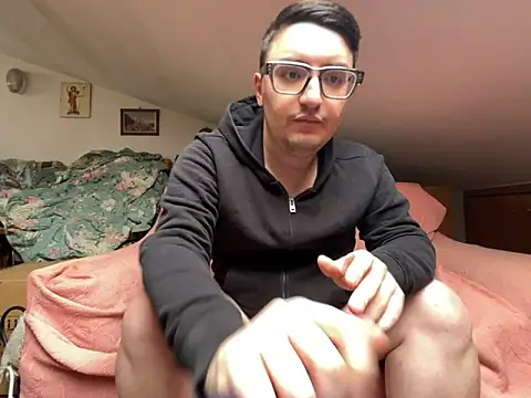 Snapshot of massiyyyy chatting on 03/31/26, 09:43 massiyyyy online show from 03/31/26, 09:43