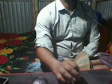 Snapshot of BestDick2910 chatting on 02/27/26, 01:33 BestDick2910 online show from 02/27/26, 01:33