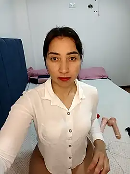 Snapshot of ANGELY_WET_JEET chatting on 04/11/26, 07:51 ANGELY WET JEET online show from 04/11/26, 07:51