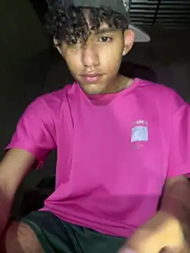 Snapshot of Stickmendez chatting on 03/19/26, 06:17 Stickmendez online show from 03/19/26, 06:17