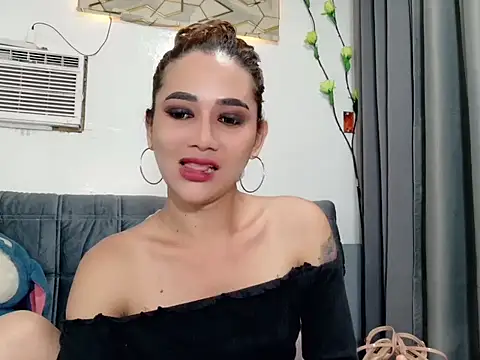 Snapshot of Demonsfuck chatting on 06/25/26, 10:09 Demonsfuck online show from 06/25/26, 10:09