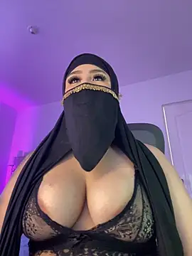 Yasmin cute online show from 06/06/26, 02:11