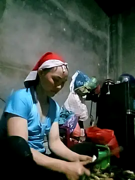 Snapshot of elen8800 chatting on 02/24/26, 11:19 elen8800 online show from 02/24/26, 11:19