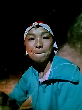 Snapshot of elen8800 chatting on 03/11/26, 12:11 elen8800 online show from 03/11/26, 12:11