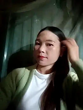 Snapshot of Salyk5 chatting on 03/03/26, 12:39 Salyk5 online show from 03/03/26, 12:39