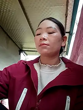 Snapshot of Salyk5 chatting on 03/19/26, 01:42 Salyk5 online show from 03/19/26, 01:42