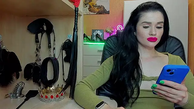 KristiTopxx online show from 06/18/26, 07:51