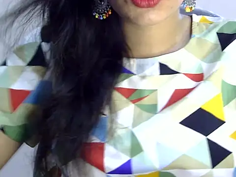 Neha Sharma2 online show from 04/28/26, 09:36