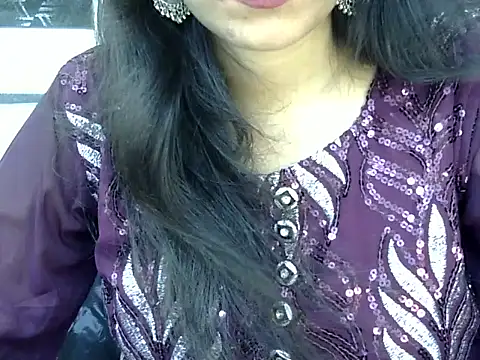 Neha Sharma2 online show from 05/08/26, 01:49