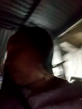 Snapshot of heesuu11 chatting on 03/05/26, 11:28 heesuu11 online show from 03/05/26, 11:28