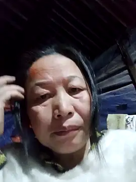 Snapshot of heesuu11 chatting on 03/09/26, 11:47 heesuu11 online show from 03/09/26, 11:47