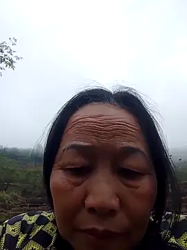 Snapshot of heesuu11 chatting on 03/10/26, 01:21 heesuu11 online show from 03/10/26, 01:21