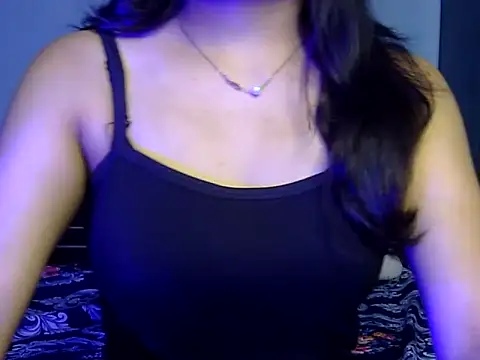 Snapshot of Awesome-sona chatting on 06/15/26, 05:15 Awesome-sona online show from 06/15/26, 05:15