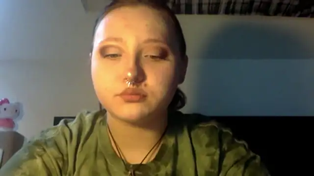 Snapshot of AriaWet chatting on 03/22/26, 02:53 AriaWet online show from 03/22/26, 02:53