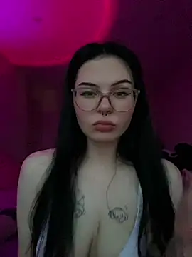 CindyMil online show from 06/12/26, 06:18