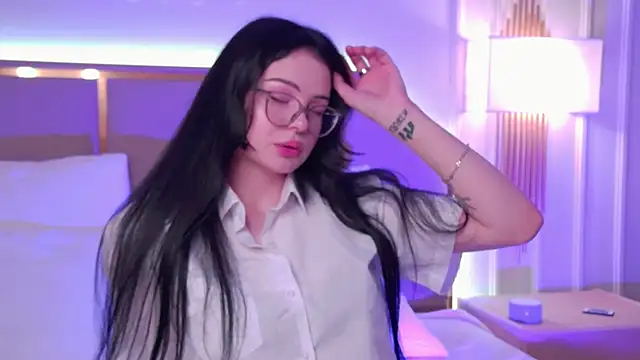 CindyMil online show from 06/21/26, 06:27