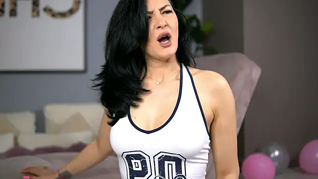 ClassyKatyy online show from 04/28/26, 02:27