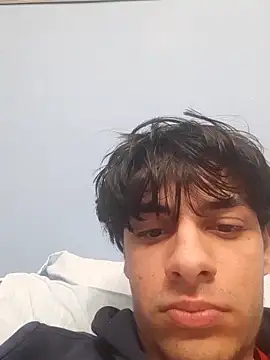 Snapshot of ilcazzone32 chatting on 03/10/26, 09:42 ilcazzone32 online show from 03/10/26, 09:42