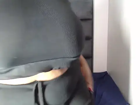 Snapshot of Ldidii chatting on 03/06/26, 09:28 Ldidii online show from 03/06/26, 09:28